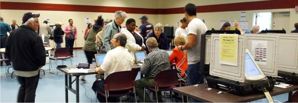 1280px Early voting at Bauer Drive Community Recreation Center